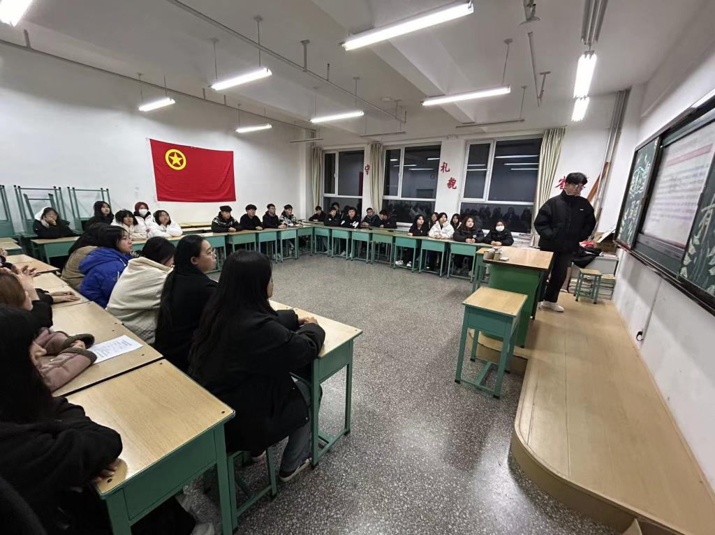 图示, 示意图
中度可信度描述已自动生成:ver1